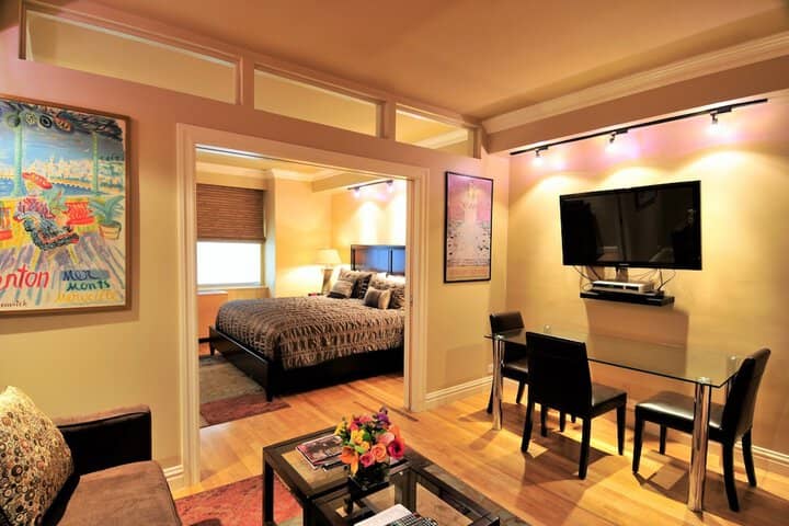 Room 113 of 184