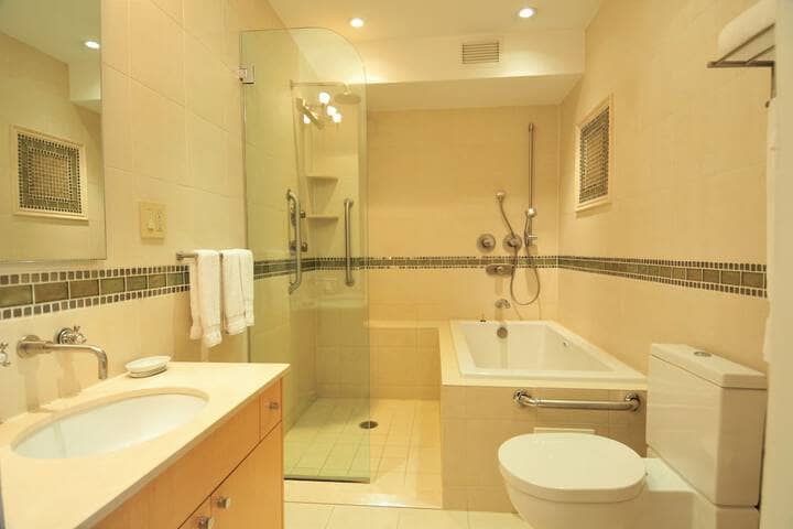 Room 146 of 184