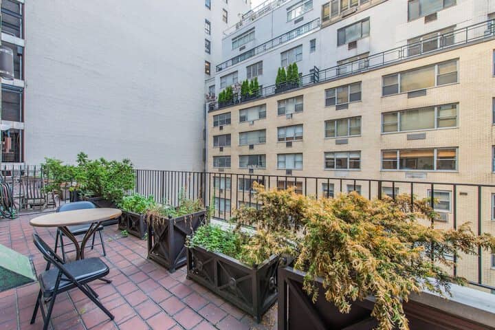 Terrace/Patio 179 of 184