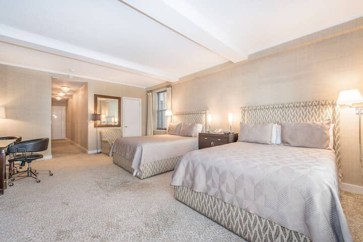 Room 14 of 184