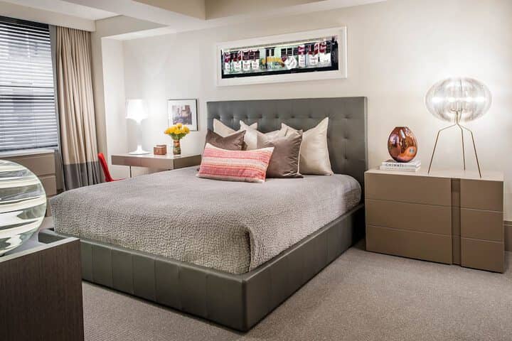 Room 35 of 184