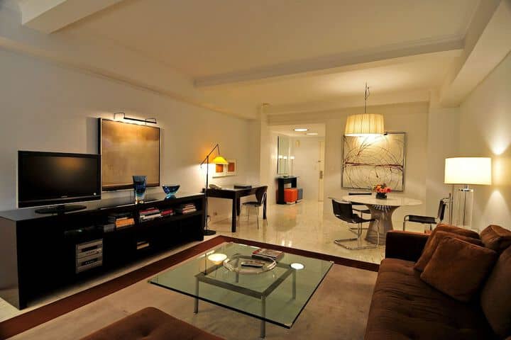 Room 47 of 184