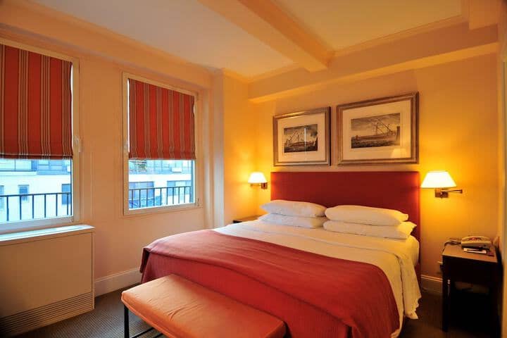 Room 50 of 184
